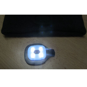 Strickmütze Beanie mit LED Licht - wiederaufladbar -